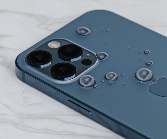 Một phương án còn lại đó chính là bỏ đi cụm Face ID. Khả năng này xảy ra cao hơn do Apple đã đem cảm biến Touch ID tích hợp chung với nút nguồn. Nếu mất đi Face ID, hãng công nghệ Mỹ hoàn toàn có thể thu hẹp phần “tai thỏ” dễ dàng do phần loa và camera selfie có thể làm nhỏ đi rất nhiều.