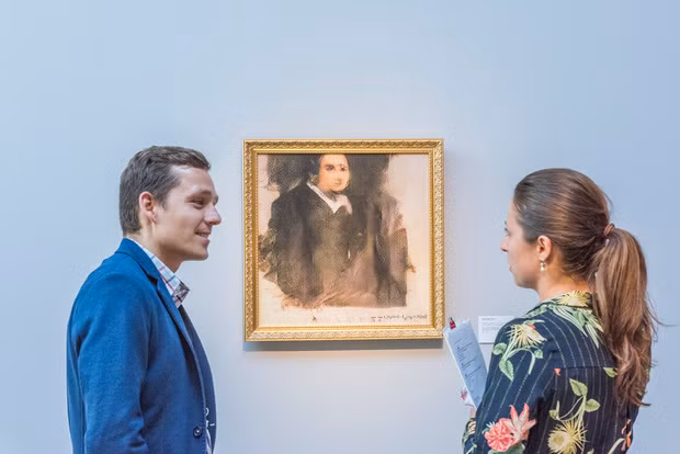 Tại cuộc đấu giá Christie’s 2018, bức tranh "Edmond de Belamy" đã được đấu giá thành công với mức giá 432.500 USD, vượt xa so với ước tính ban đầu là khoảng 7.000-10.000 USD. Và đây là tác phẩm nghệ thuật đầu tiên được sản xuất bởi trí thông minh nhân tạo.