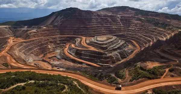 Mỏ vàng khổng lồ Los Filos tại Mexico.