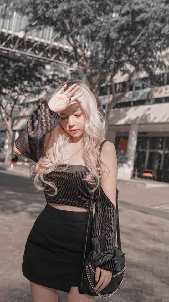 Ngoài công việc streamer game, Ohsusu còn làm các Vlog hài hước troll em gái mình cũng như thực hiện các thử thách từ fan.