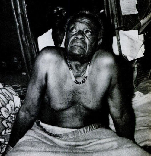 Vua Lukengu Bope Mabinshe có tới 800 người vợ.