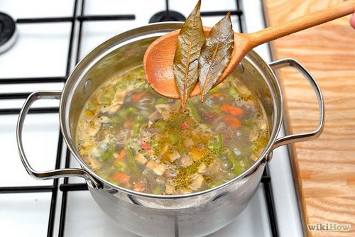 Súp bông cải xanh và lúa mạch là một trong những món ăn tốt nhất mà bạn nên ăn nếu muốn phòng chống ung thư.