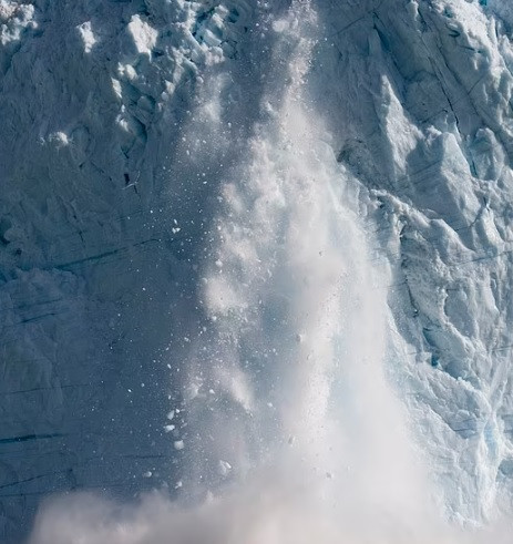 Các chuyên gia cũng thu được âm thanh ấn tượng khi hai tảng băng va vào nhau giống như máy khoan dùng khí nén khi được sử dụng. Trong khi đó, tiếng kêu của kỳ lân biển nghe khá giống tiếng của một con cừu.