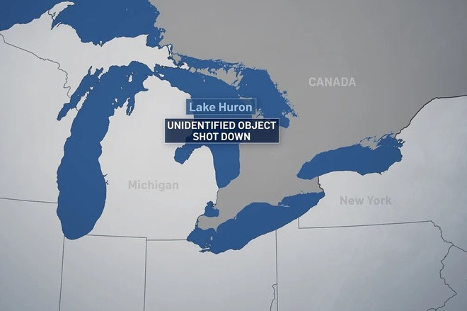 Cụ thể, vào ngày 11/2, các tiêm kích Mỹ bắn rơi một vật thể bay khác ngoài khơi Alaska. Lầu Năm Góc cho biết vật thể này đã bay không xác định khi nó qua không phận trên lãnh hải của Mỹ. Vật thể này không được trang bị bất kỳ hệ thống đẩy hay hệ thống điều khiển nào.