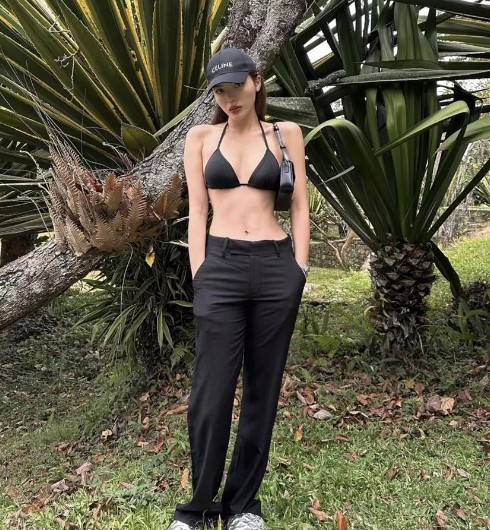 Ky Duyen phan ung khi bi nhan xet 'hoc hac nhu nghien'-Hinh-7