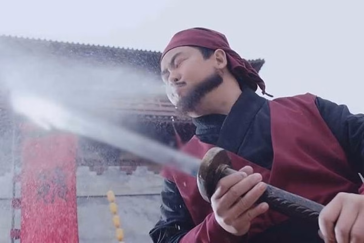 Khi về già, Đặng Hải Sơn sống trong cô độc, bàn bè không ai dám kết giao. Thậm chí, không người phụ nữ nào dám lấy người đàn ông đoạt mạng hàng trăm người về làm chồng.