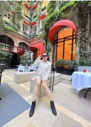 Vo doanh nhan cua Binh Minh 'lot xac' ngoai hinh hau giam can-Hinh-3