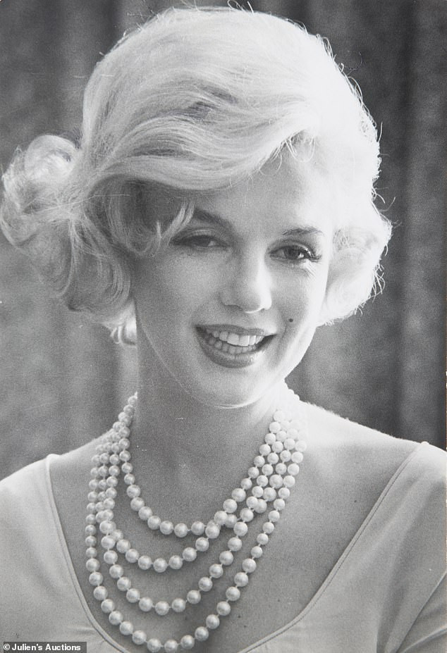 Tuy nhiên, giới khoa học đến nay vẫn chưa tìm thấy bất cứ bằng chứng nào cho thấy viên kim cương Moon of Baroda có liên quan đến cái chết của 3 nhân vật trên.