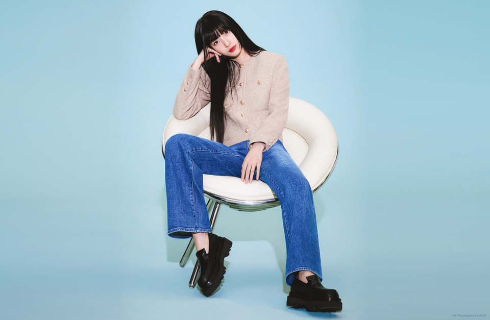 Tài năng không quá nổi trội, song lợi thế ngoại hình cùng sự cố gắng tâm huyết với nghề đã giúp mỹ nhân sinh năm 1994 ghi dấu ấn ở các lĩnh vực mà cô hoạt động. Từ âm nhạc, thời trang, diễn xuất, quảng cáo… Suzy đều đạt được thành công. Chính vì thế, ngôi sao 9X được coi là hình mẫu lý tưởng của loạt idol xứ Hàn như Bona (WJSN), Arin (Oh My Girl), Jung Chae Yeon, Yerin (GFriend).