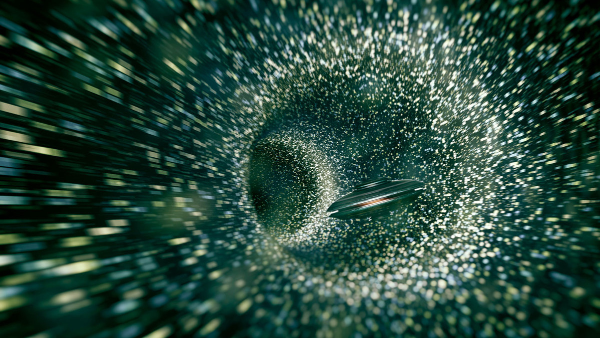 Tiến sĩ Liu cho biết thêm lỗ sâu sẽ phóng đại các vật thể khác với hố đen. Nhờ vậy, họ sẽ phân biệt được lỗ đen với lỗ sâu. Ví dụ như một thấu kính hấp dẫn thông qua lỗ đen thường tạo ra 4 hình ảnh phản chiếu của vật thể. Trong khi đó, một lỗ sâu sẽ tạo ra 3 hình ảnh gồm: 2 hình ảnh mờ và một hình rất sáng.