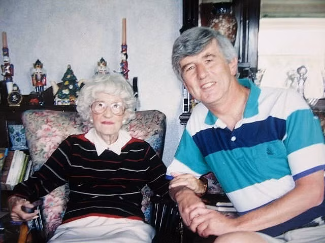 Do người cha qua đời trong vụ đắm tàu kinh hoàng nên bà Millvina không có ký ức về ông. Điều này khiến bà rất buồn.