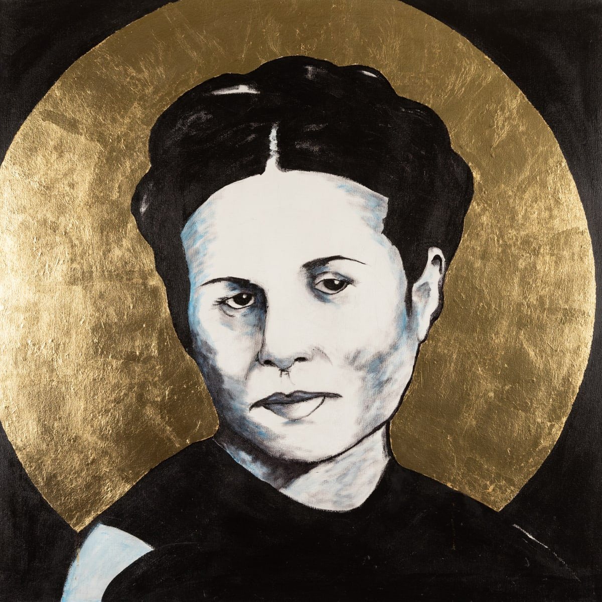 Thỉnh thoảng, nhóm của bà Irena cho những đứa trẻ vài tháng tuổi uống một lượng nhỏ thuốc ngủ để chúng không khóc trong quá trình đưa ra ngoài. Bà còn chở trên xe một con chó để nó sủa ầm khi nhìn thấy lính Đức quốc xã. Tiếng của con chó át tiếng khóc của trẻ con.