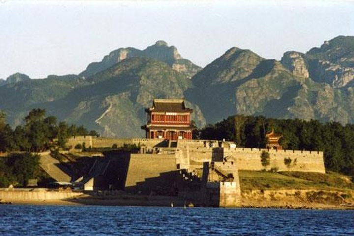 Các chuyên gia cho hay “Lão Long Đầu” được xây dựng trên bãi cát mềm nhưng có thể đứng vững suốt nhiều thế kỷ là nhờ bí mật phi thường.