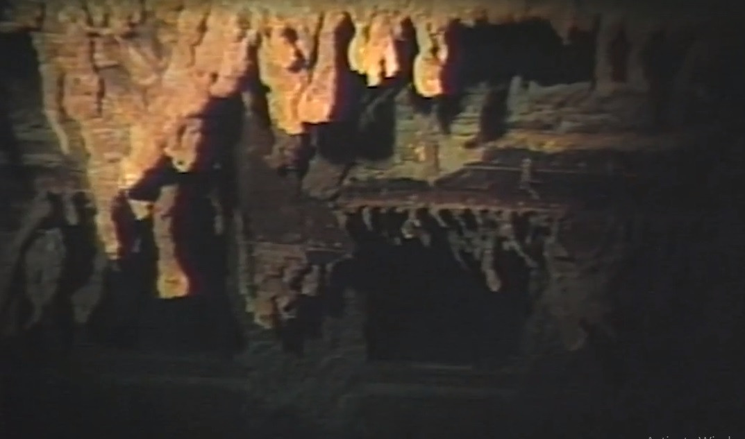 Viện Hải dương học Woods Hole (WHOI) công bố thước phim quý hiếm trên vào ngày 16/2 vừa qua đánh dấu lần đầu tiên con người quan sát con tàu mệnh danh "không thể chìm" gặp thảm kịch đắm tàu kinh hoàng năm 1912.