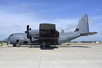 AC-130J sử dụng 4 động cơ cánh quạt 6 lá Rolls-Royce AE 2100D3 với lực đẩy 3.458kW mỗi cái. Máy bay có thể bay quãng đường dài 4.800km mà không cần tiếp dầu và có thể bay tốc độ 670km/h ở độ cao 6,7km.