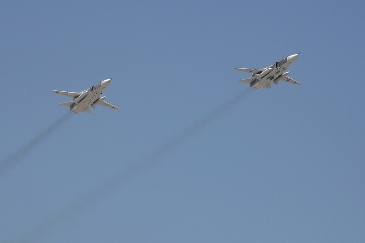 Trong diễn biến liên quan, Bộ trưởng Quốc phòng Nga đã ra lệnh gỡ bỏ tất cả các hạn chế trong việc sử dụng hệ thống S-300 của Syria, để có thể bắn hạ bất kỳ phương tiện bay nào xâm phạm không phận Idlib.