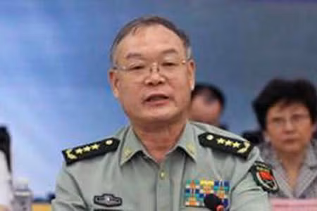 Cuu thu ky cua ong Giang Trach Dan sap bi “so gay”?