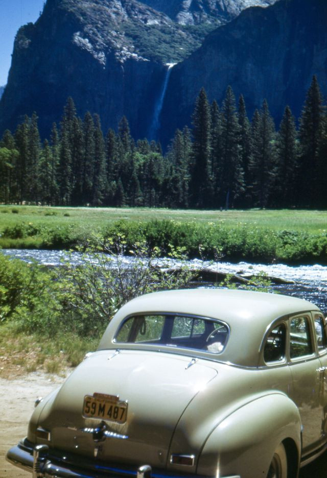 Vườn quốc gia Yosemite hồi cuối những năm 1940.