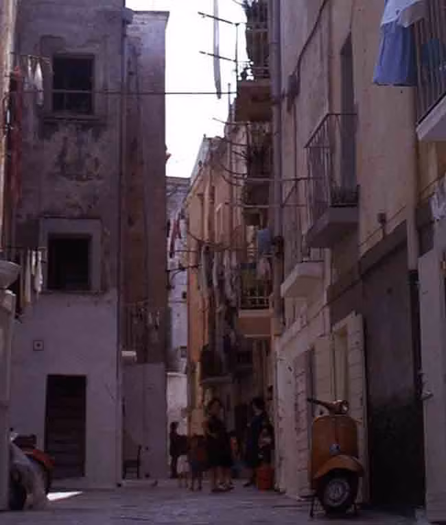 Kham pha cuoc song o Italy dau thap nien 1970