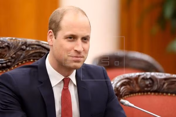 Theo thông báo của Hoàng gia Anh, Hoàng tử William rất vui mừng khi chuẩn bị cho chuyến thăm Việt Nam lần đầu tiên và cùng các nhà lãnh đạo thế giới chiến đấu bảo vệ voi, tê giác và các loại động vật quý hiếm khác khỏi nguy cơ tuyệt chủng. Ảnh: EPA/Luong Thai Linh.