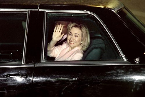 Ứng viên Hillary Clinton không tự điều khiển bất kỳ loại phương tiện nào kể từ năm 1996.