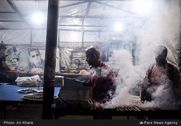 Một quán ăn trong thành phố Aleppo.