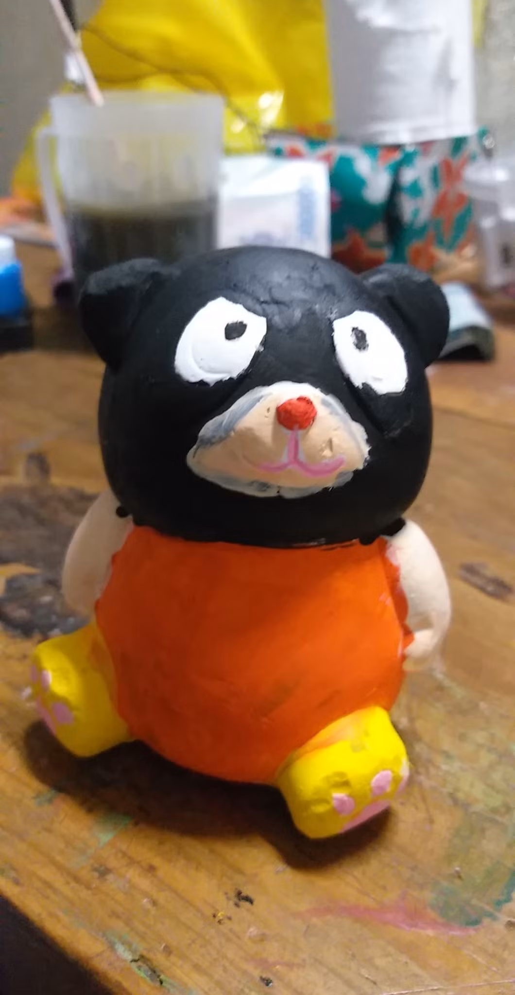 Những tác phẩm tô tượng mang đậm tính hài hước được chia sẻ không ít lên MXH.