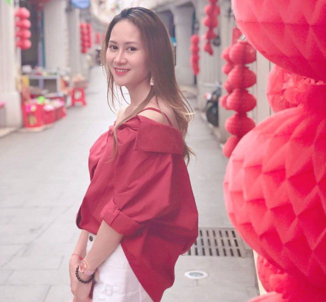 Sau khi tốt nghiệp cấp 2, VĐV 24 tuổi theo học lên trường Phổ thông năng khiếu Thể dục thể thao Hà Nội.