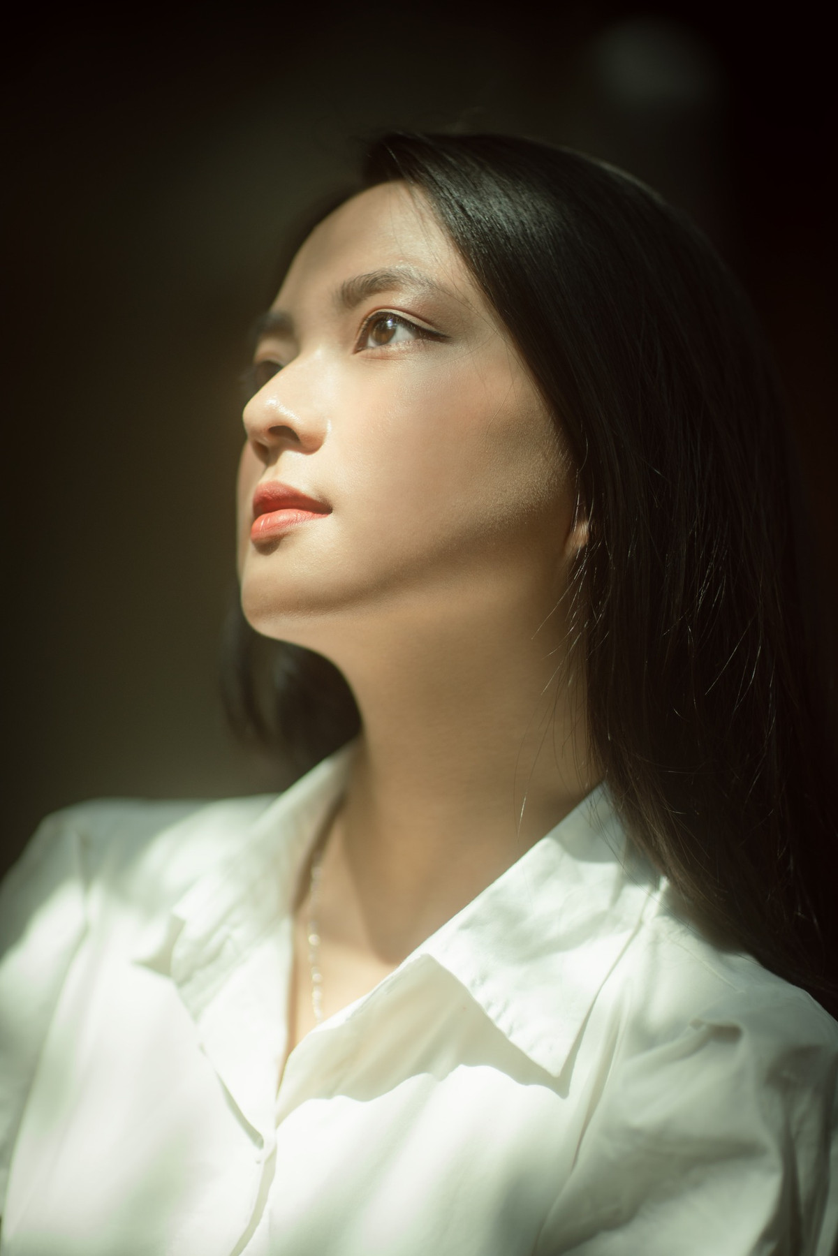 Trang Thảo sở hữu chiều cao 1m68, với số đo ba vòng là 83-59-93.