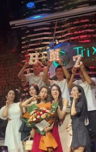 Gần đây nhất cả hai được bắt gặp tham dự đêm nhạc của Hòa Minzy cùng với nhiều cầu thủ và nàng WAGs khác.