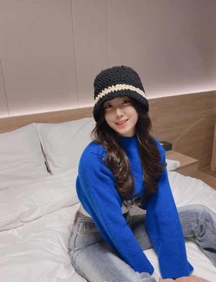 Sở hữu một gương mặt nhỏ, thanh tú, nhìn Ji Hyun xinh đẹp chẳng thua kém nữ idol nào của Hàn Quốc.