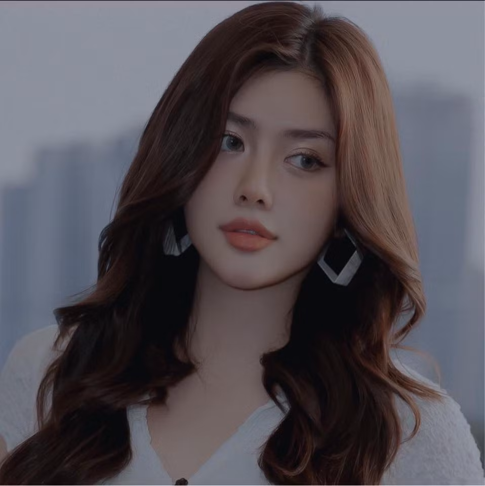 "Tiểu thư RMIT" sở hữu chiều cao ấn tượng 1,82m cùng số đo 3 vòng chuẩn mẫu.