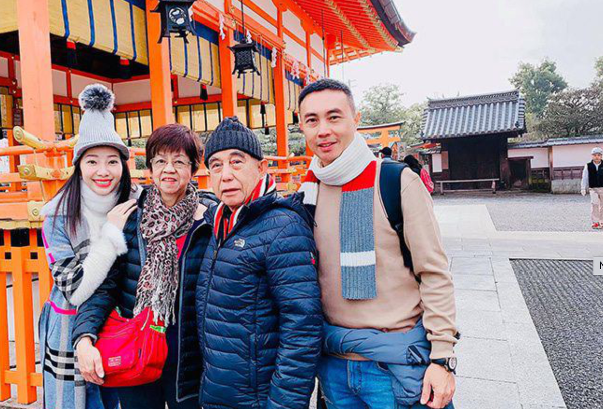 Không chỉ có ông xã, bố mẹ chồng Cẩm Duyên cũng hết mực cưng chiều con dâu. Thời điểm Duyên mang thai con trai đầu lòng, cô thường xuyên được mẹ chồng nấu ăn cho.