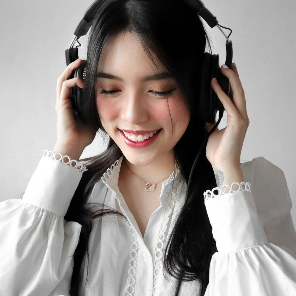 Nhờ những nỗ lực của bản thân, Mẫn Nhi đã gặt hái được thành quả đáng ngưỡng mộ. Ảnh: FBNV