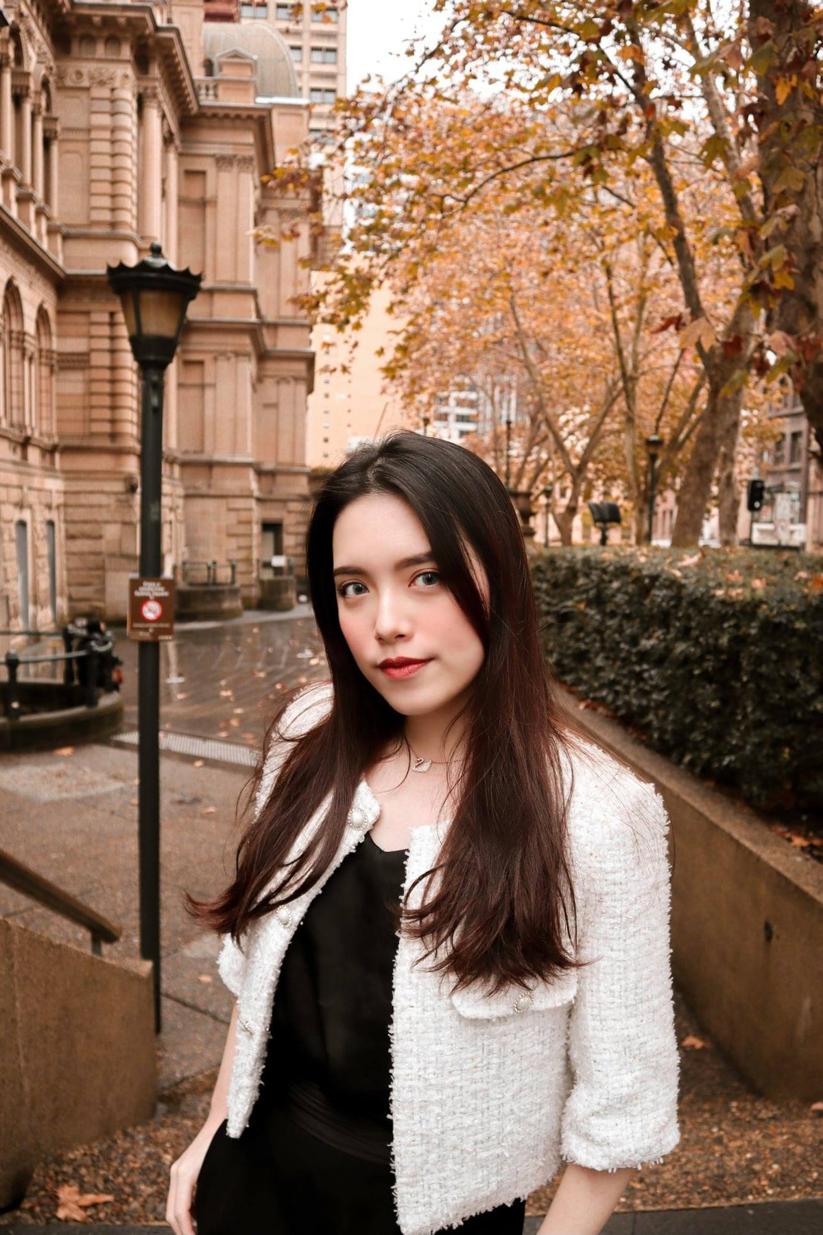 Chính cách nói chuyện mang năng lượng cùng việc trải nghiệm nhiều hoạt động ngoại khóa đã khiến channel của Nhi trở nên khác biệt.