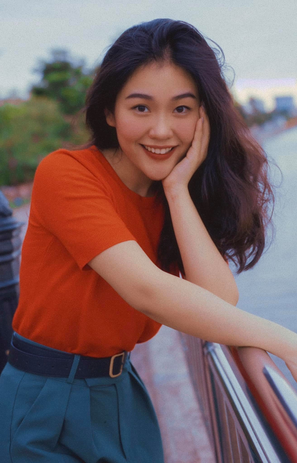 Style thời trang retro nhận được nhiều sự đón nhận của Bách Liên. Ảnh: FBNV