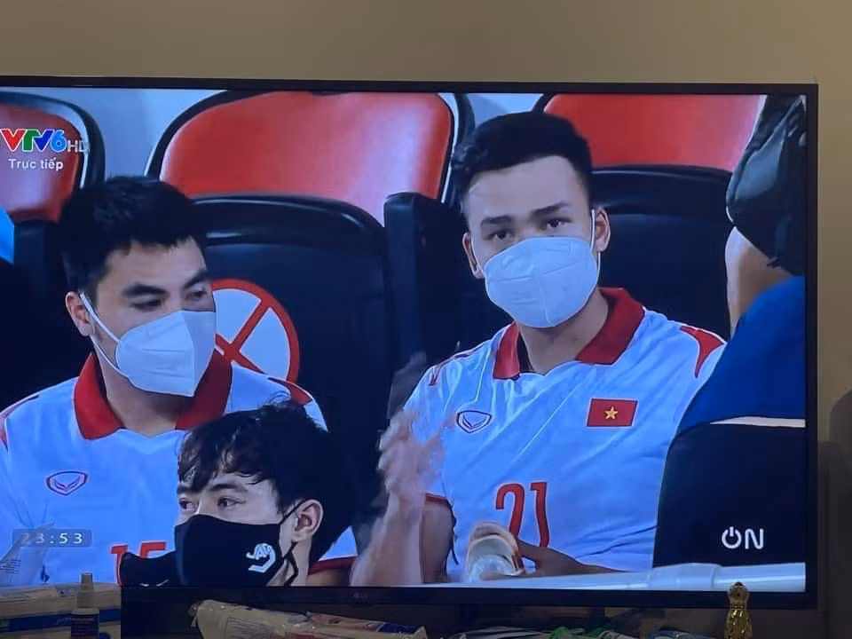 Là gương mặt còn mới mẻ với nhiều người, song Việt Anh cũng đã tạo nên nhiều ấn tượng trên sân cỏ.