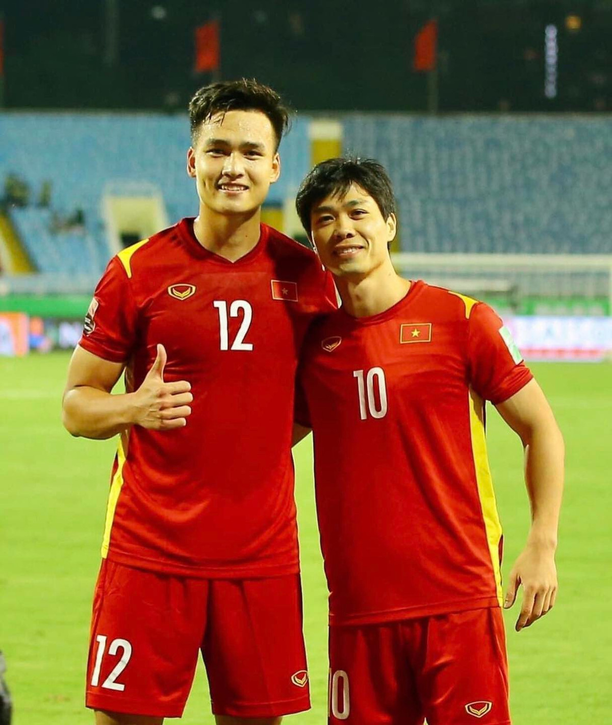 Bùi Hoàng Việt Anh cũng là một trong số những cầu thủ sở hữu lượt người hâm mộ lớn trên mạng xã hội.