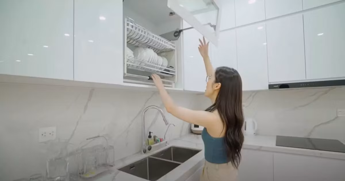 Nữ MC vô cùng háo hức giới thiệu với mọi người về căn hộ mơ ước bấy lâu nay của mình.