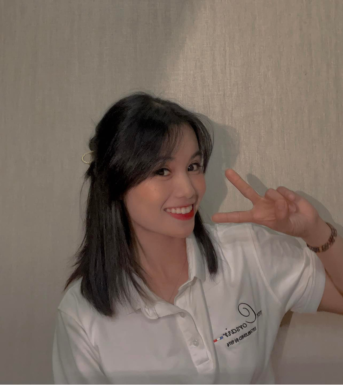 Nữ cung thủ thường xuyên chia sẻ khoảnh khắc đời thường lên mạng xã hội. Ảnh: FBNV