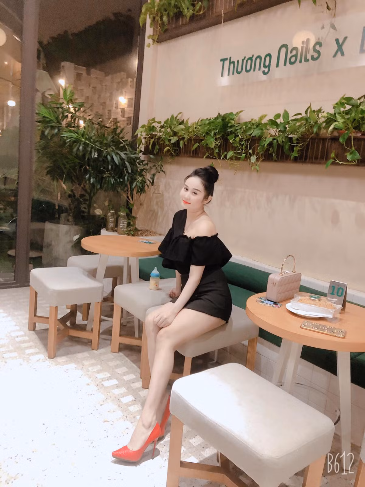 Ngoài cuộc sống hôn nhân hạnh phúc, Ngọc Quyên còn được khen ngợi bởi sở hữu nhan sắc thăng hạng.