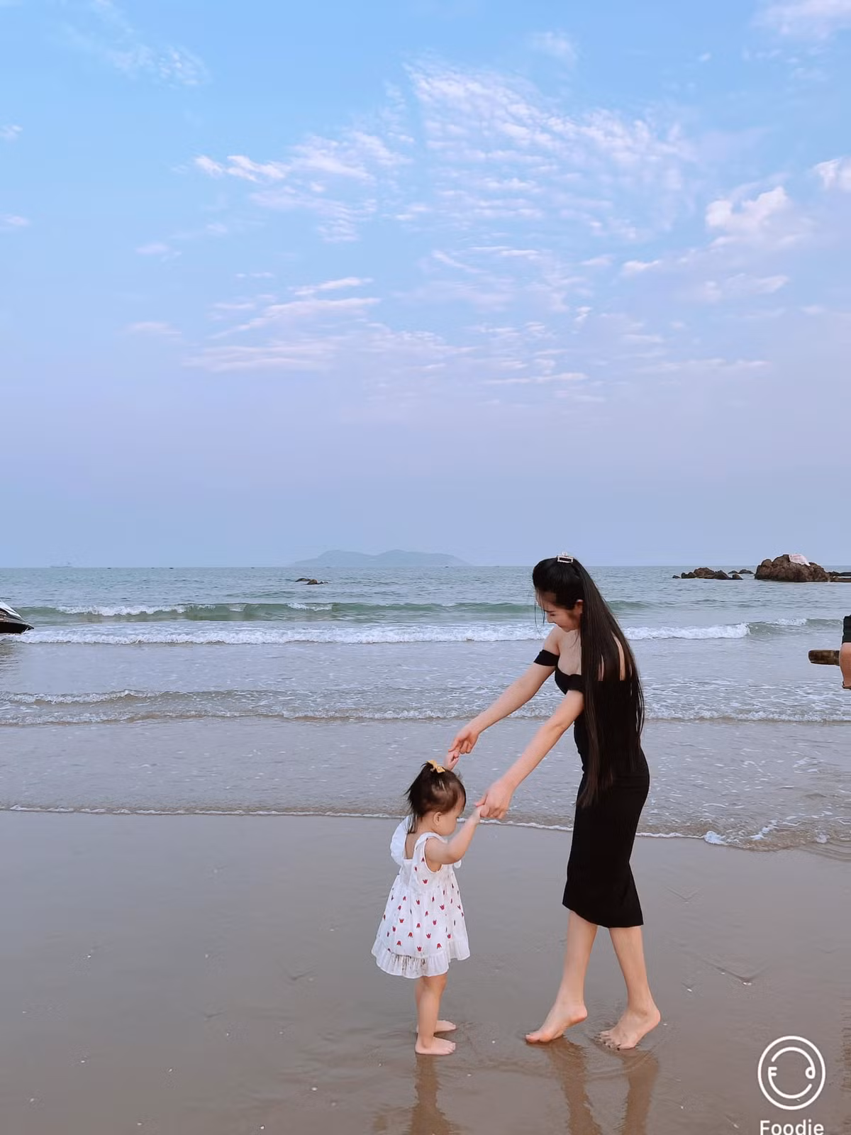 Ngọc Quyên chọn cuộc sống bình yên sau khi lấy chồng.