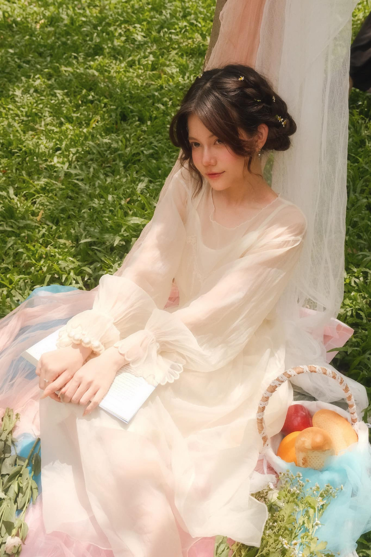 Sở hữu nhan sắc ngọt ngào cùng khuôn mặt baby, em gái streamer Linh Ngọc Đàm hiện là mẫu ảnh được nhiều nhãn hàng yêu thích.