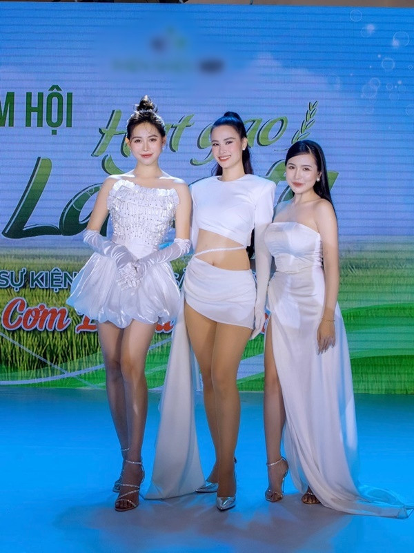 Ở phần bình luận, netizen không ngớt lời khen ngợi cho vẻ ngoài xinh đẹp của cô nàng hot TikToker.