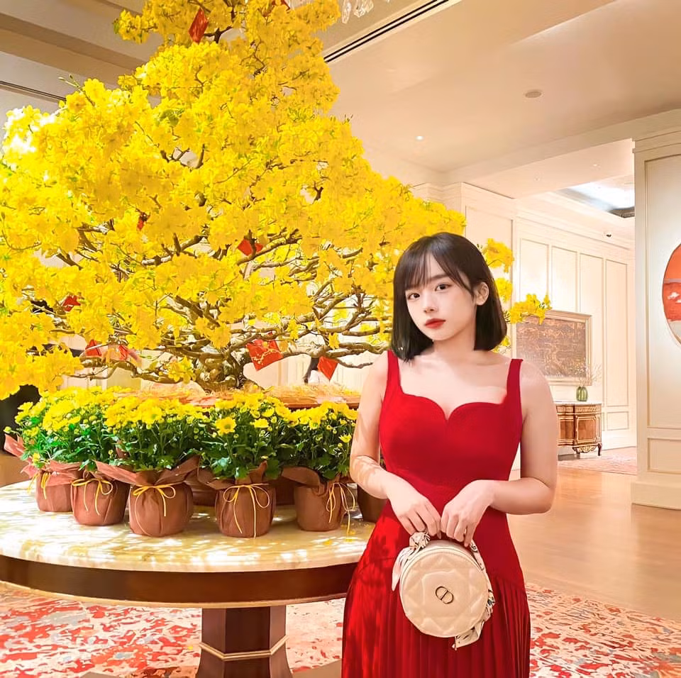 Với gương mặt xinh xắn, không “góc chết”, Thiên Di là cái tên quen thuộc làng mẫu ảnh. Ảnh: FBNV