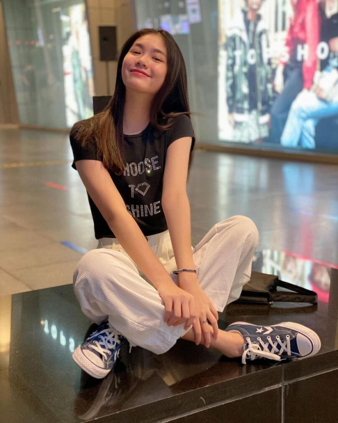 Ngoài chuyên môn về thể thao, nữ VĐV cầu lông này còn nổi tiếng nhờ vào nhan sắc trẻ trung, xinh đẹp không khác gì hot girl.