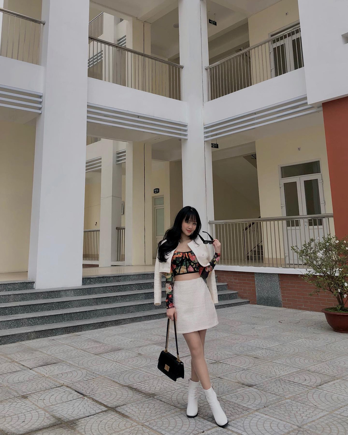 Thông tin này có lẽ sẽ khiến một bộ phận fan girl hụt hẫng nhưng cặp đôi cũng nhận về vô số lời chúc mừng của cư dân mạng vì quá đẹp đôi.