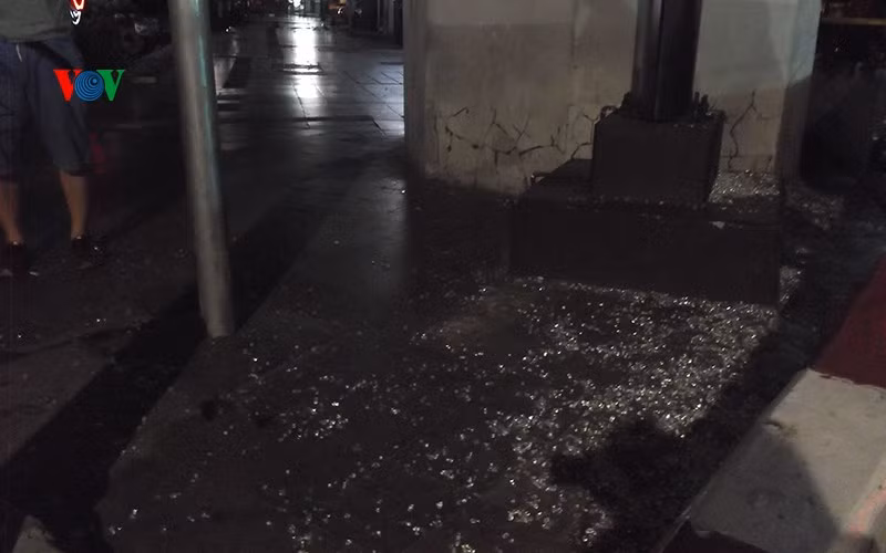 Canh benh vien day nguoi sau vu no bom o Bangkok-Hinh-3