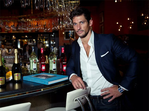 Kỳ quặc chuyện trọng nữ khinh nam trong làng mẫu thế giới - Hình 4 Ky quac chuyen trong nu khinh nam trong lang mau the gioi-Hinh-4