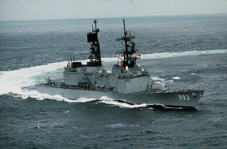 Hải quân Mỹ gọi đây là lớp khu trục hạm Kidd và chiếc đầu tiên được đưa vào biên chế của Hải quân Đài Loan mang tên ROCS Kee Lung hồi năm 2005 thực chất từng được Mỹ hạ thuỷ từ năm 1980 và mang tên USS Scott khi còn phục vụ Hải quân Mỹ. Nguồn ảnh: UNS.